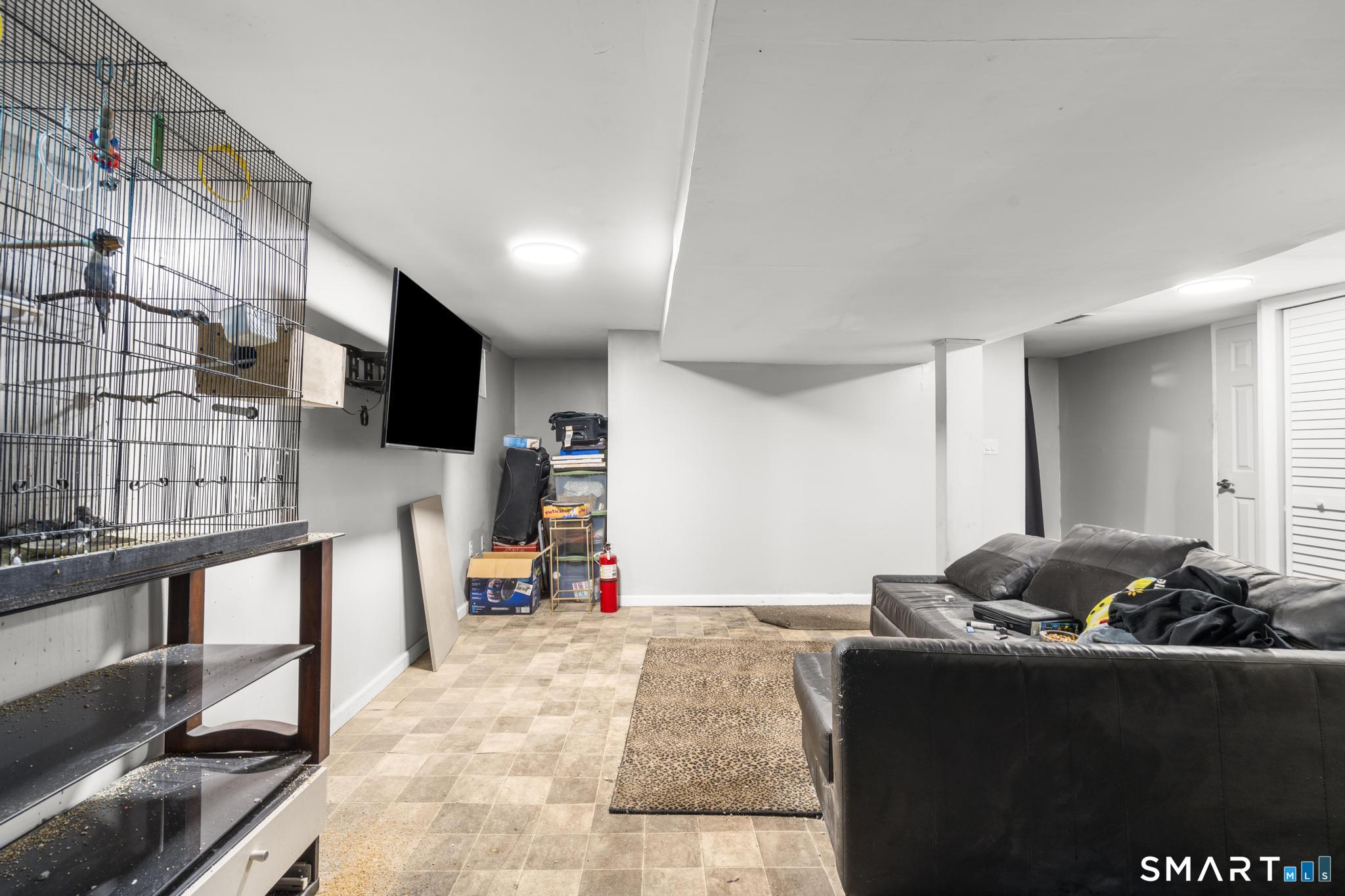 106 Peck Avenue West Haven CT 06516