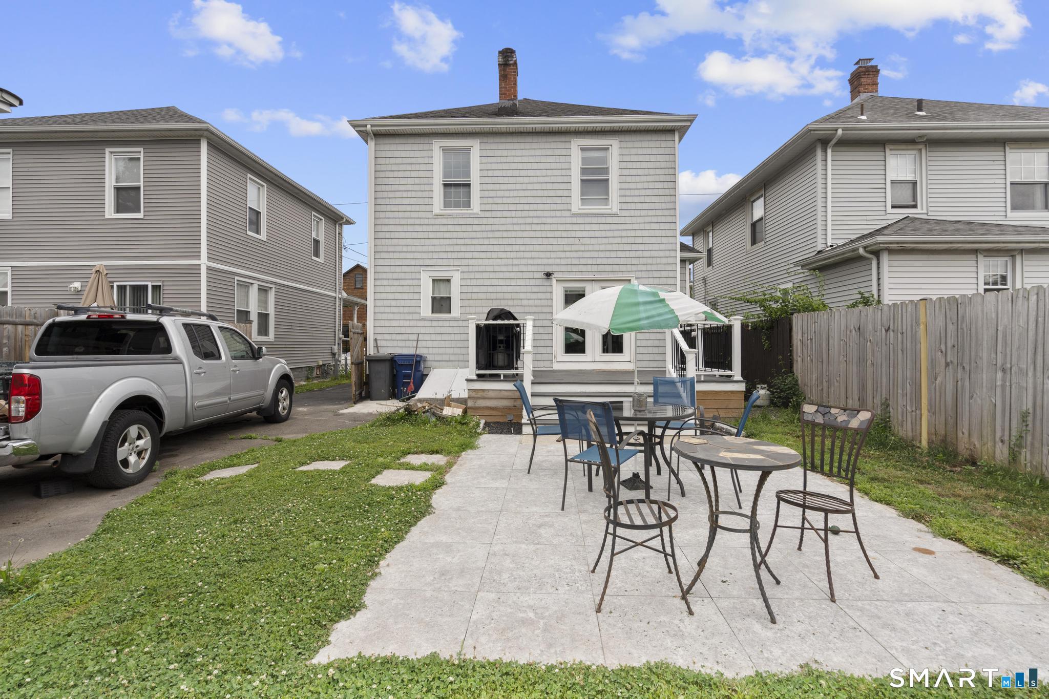 106 Peck Avenue West Haven CT 06516