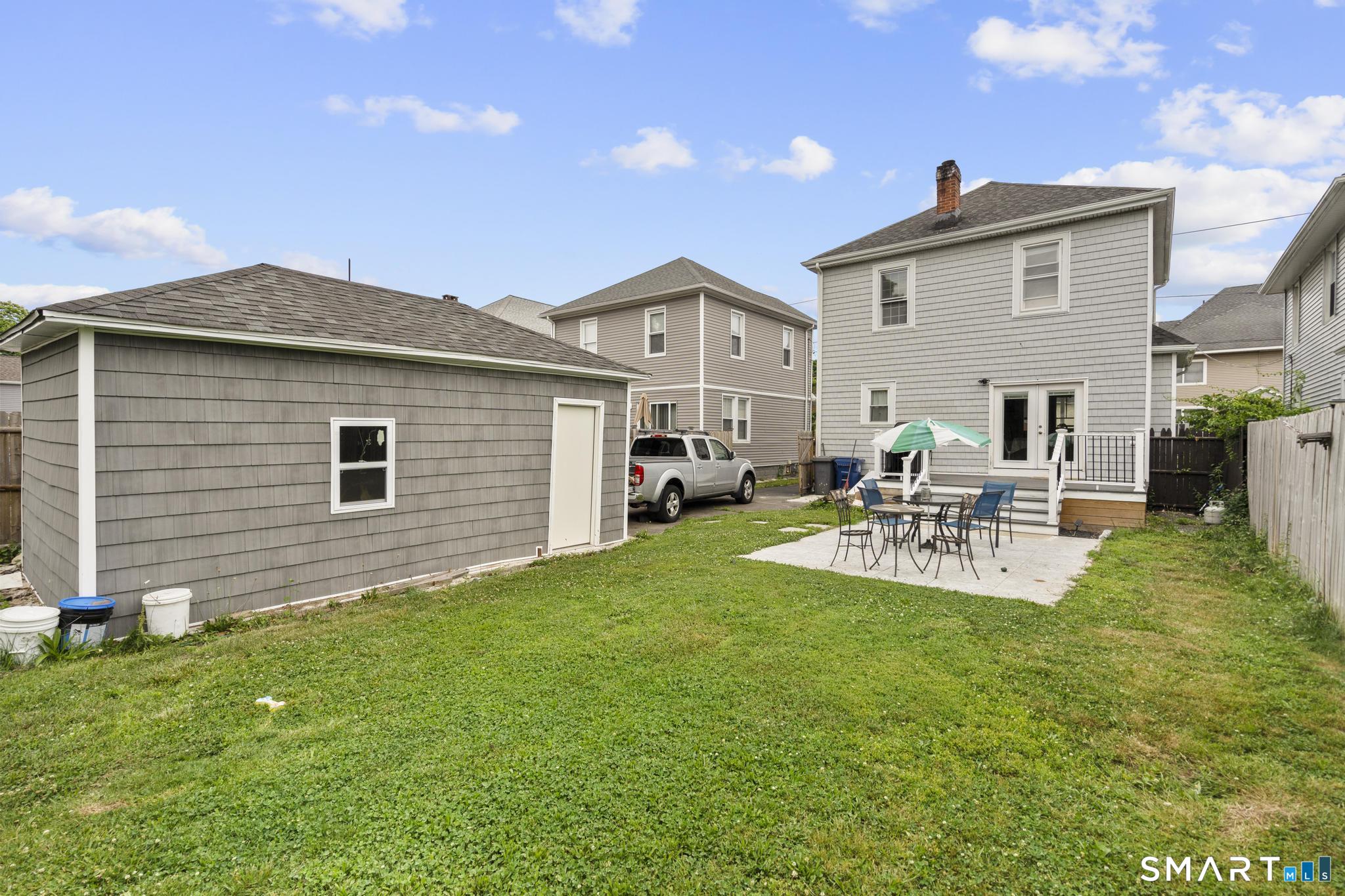 106 Peck Avenue West Haven CT 06516