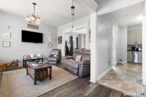 106 Peck Avenue West Haven CT 06516