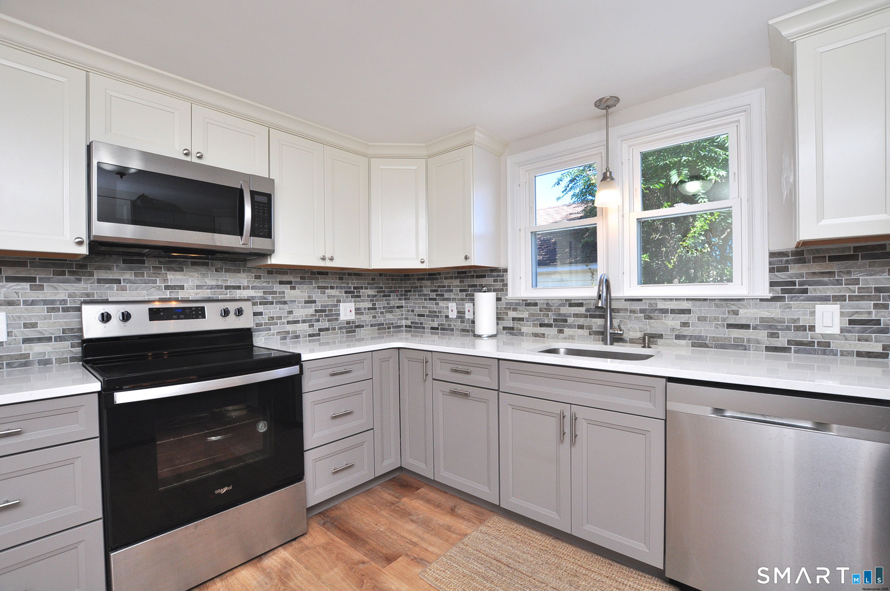 19 Fennbrook Road West Hartford CT 06119