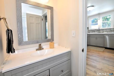 19 Fennbrook Road West Hartford CT 06119