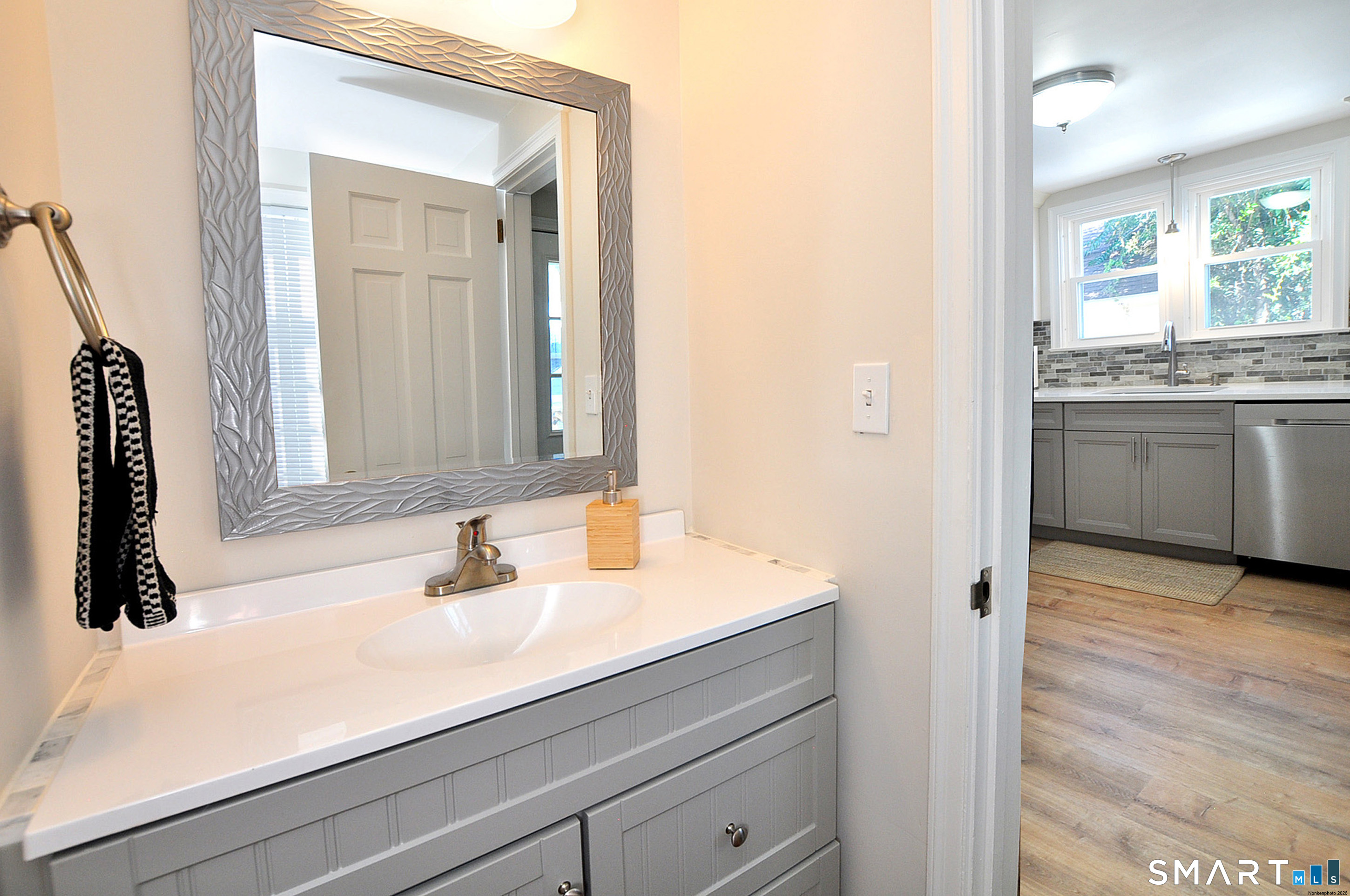 19 Fennbrook Road West Hartford CT 06119