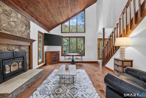 5 Connally Drive Old Saybrook CT 06475