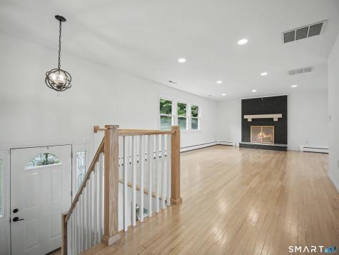 723 Totoket Road North Branford CT 06472