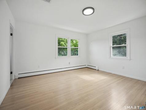 723 Totoket Road North Branford CT 06472