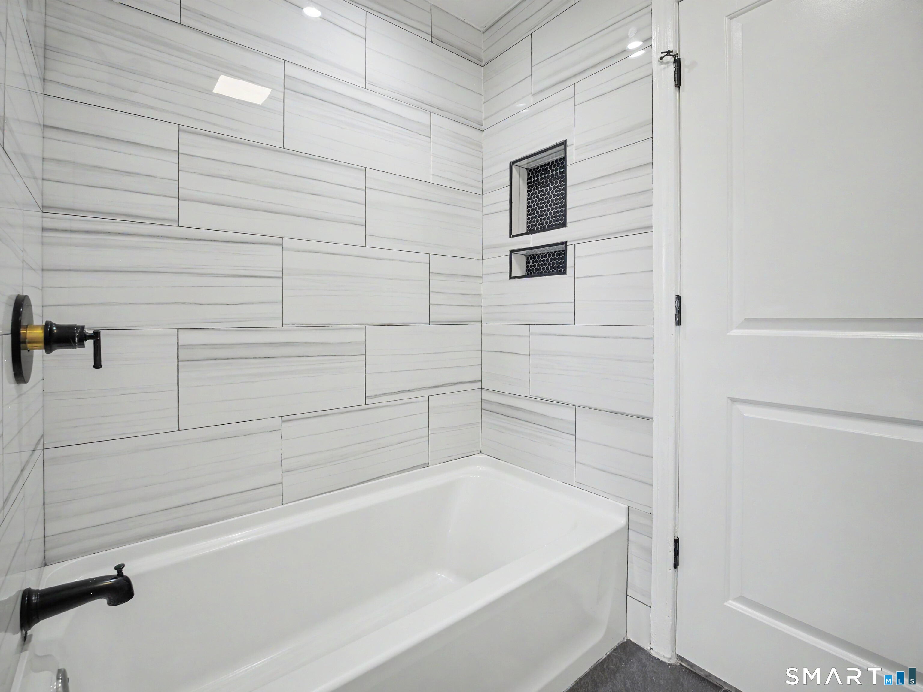 723 Totoket Road North Branford CT 06472