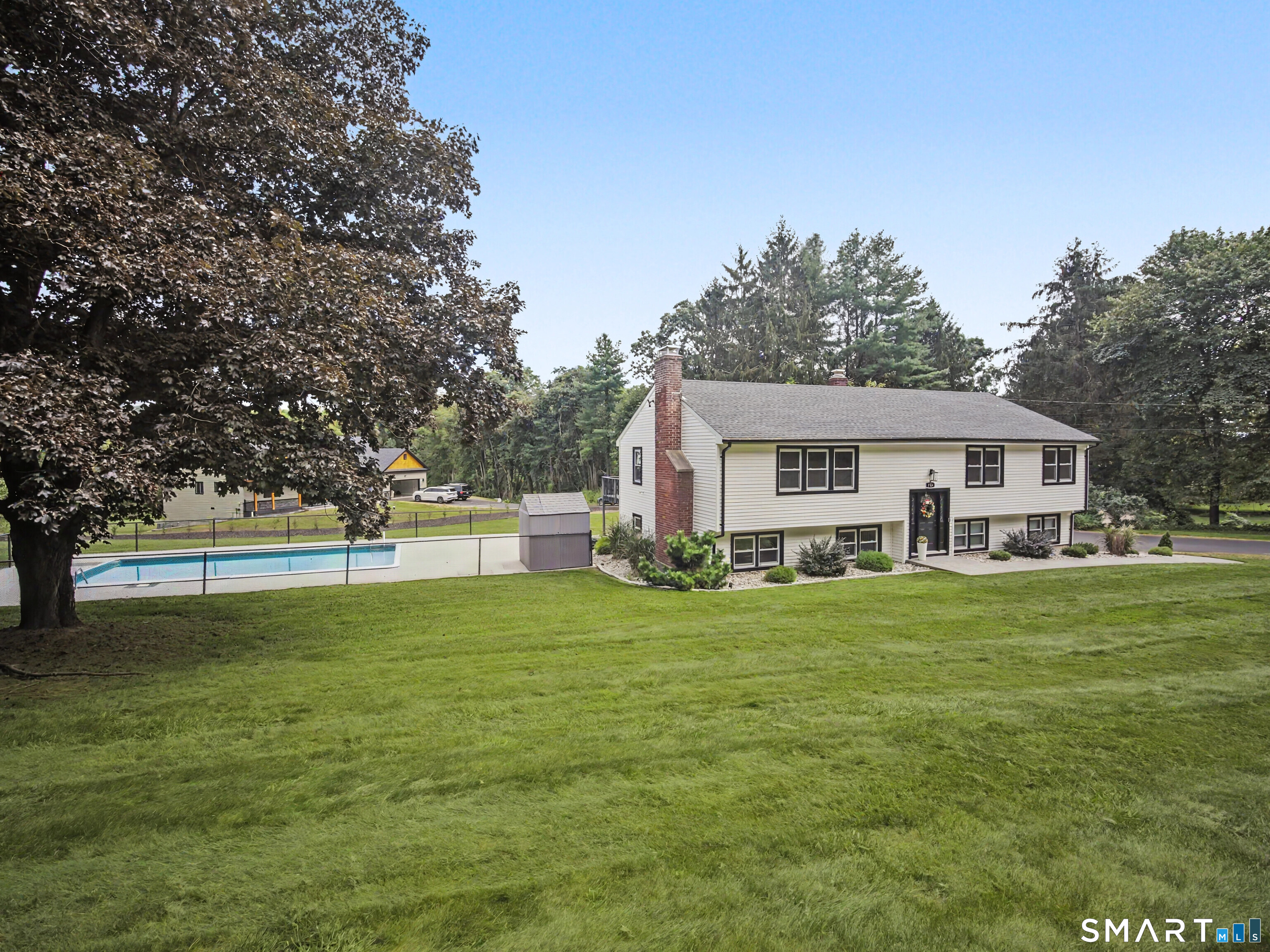 723 Totoket Road North Branford CT 06472