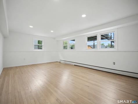 723 Totoket Road North Branford CT 06472