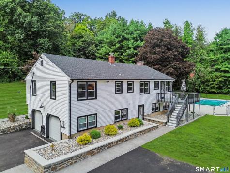 723 Totoket Road North Branford CT 06472