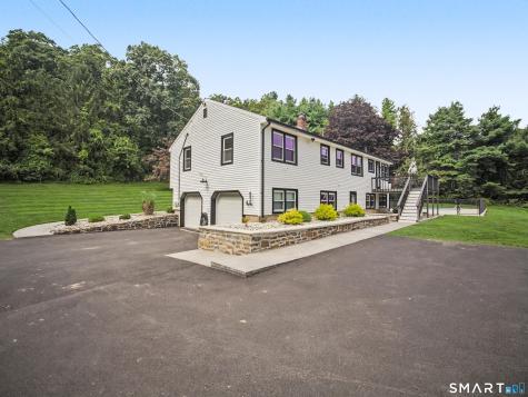 723 Totoket Road North Branford CT 06472