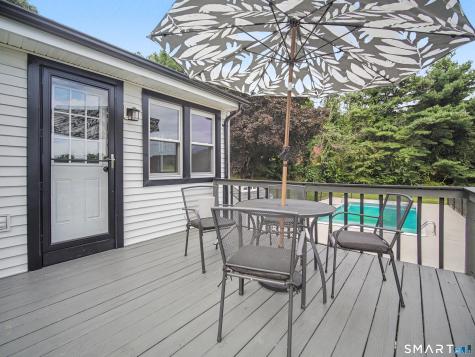 723 Totoket Road North Branford CT 06472