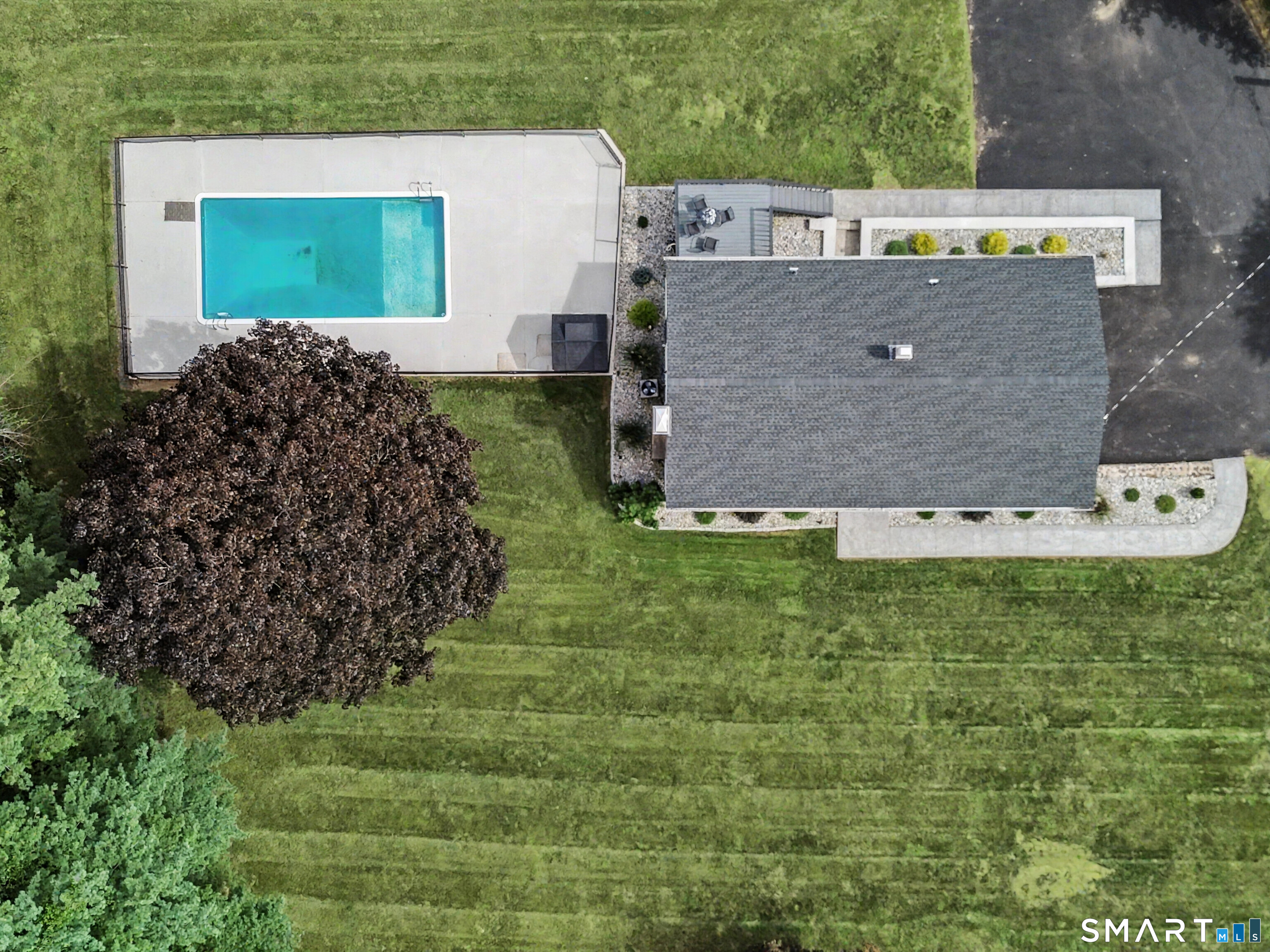 723 Totoket Road North Branford CT 06472