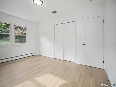 723 Totoket Road North Branford CT 06472