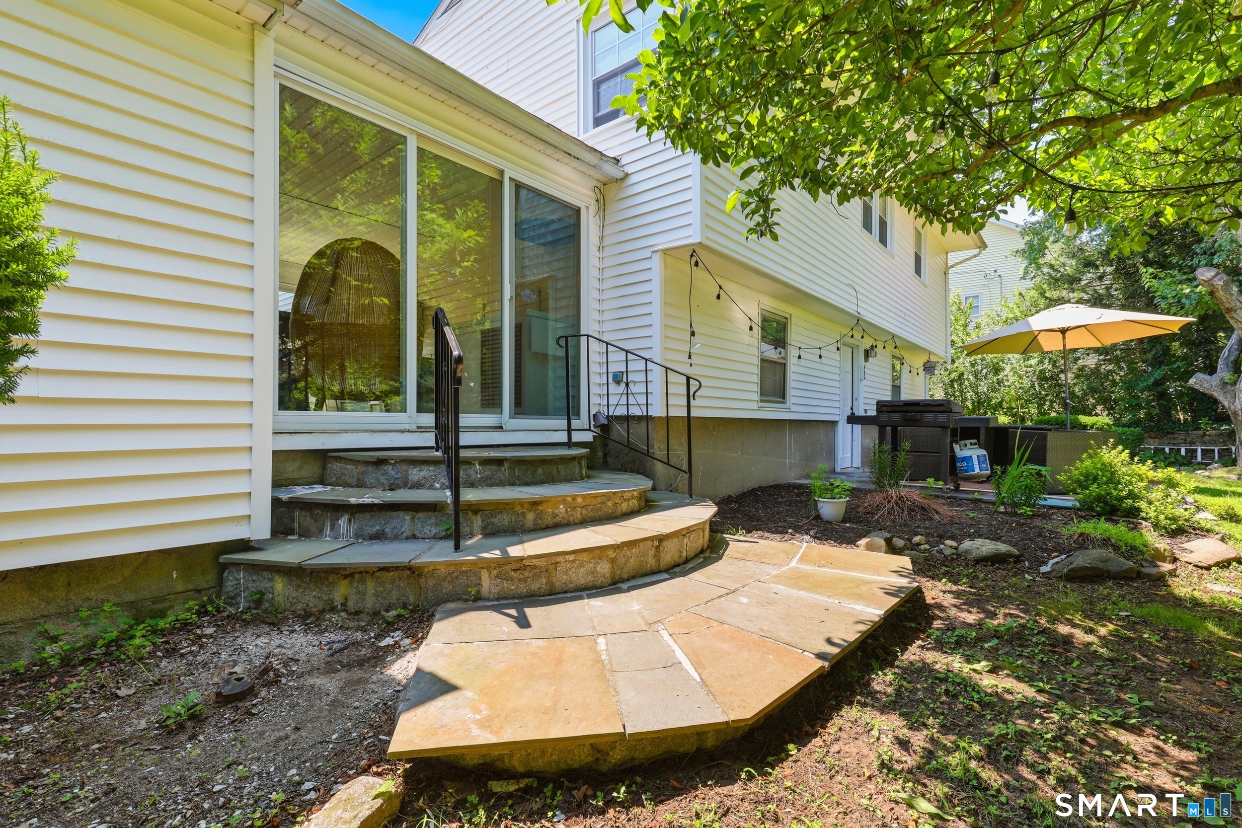 110 Ruby Lane Stratford CT 06614