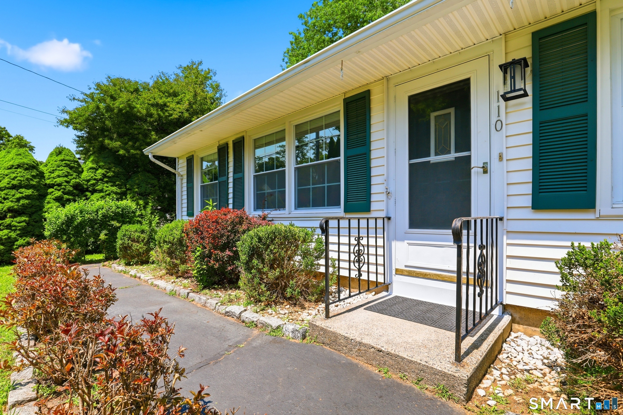 110 Ruby Lane Stratford CT 06614
