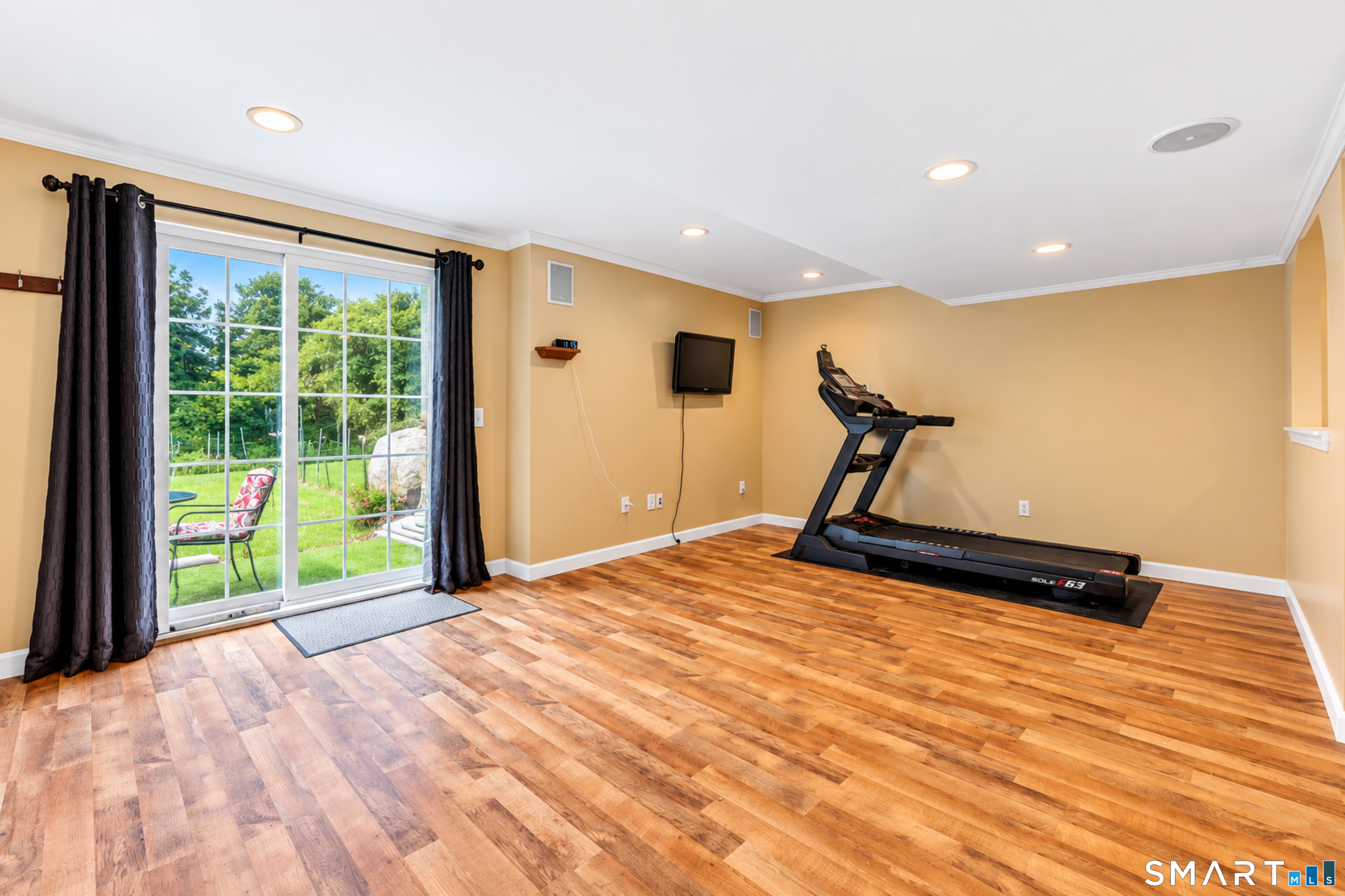 10 Two Mile Hill Road Waterford CT 06385