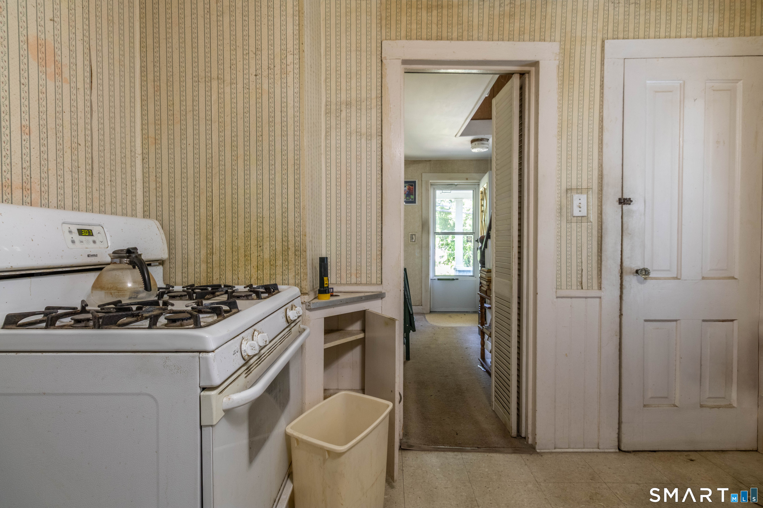 70 Maple Avenue Montville CT 06382