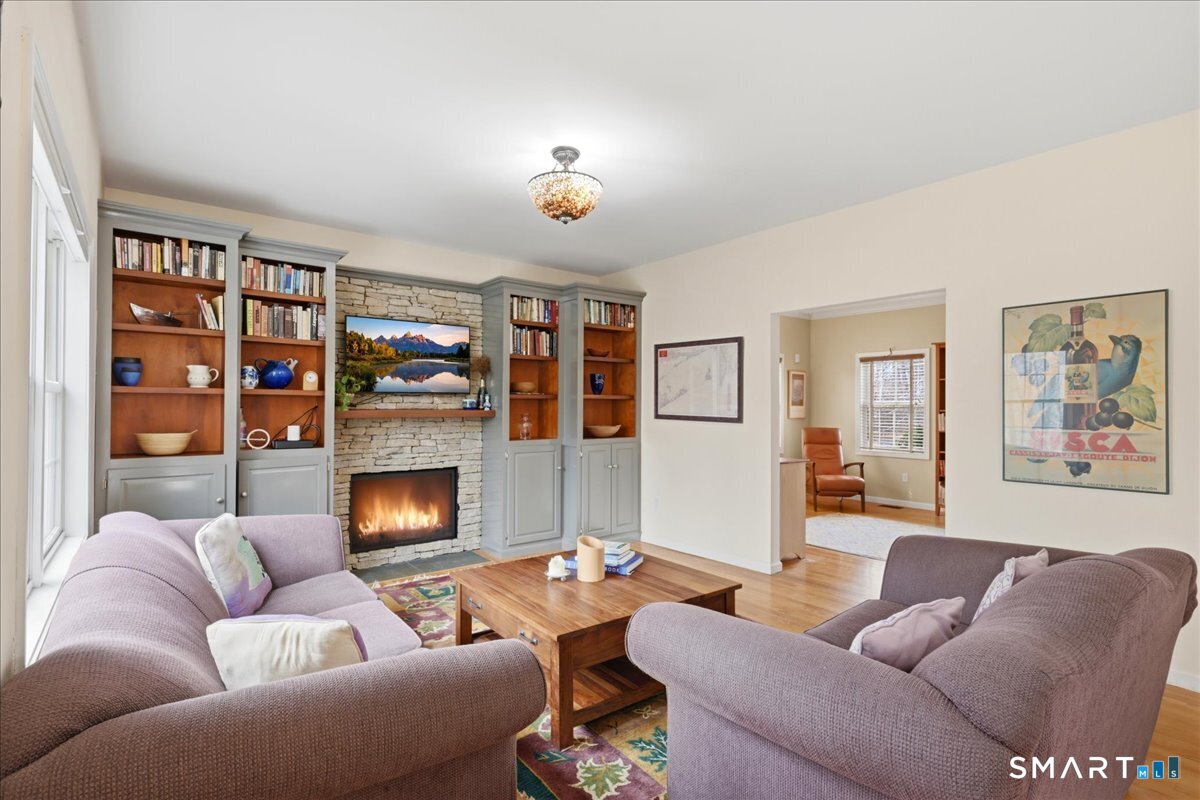 99 Sleepy Hollow Road East Lyme CT 06357