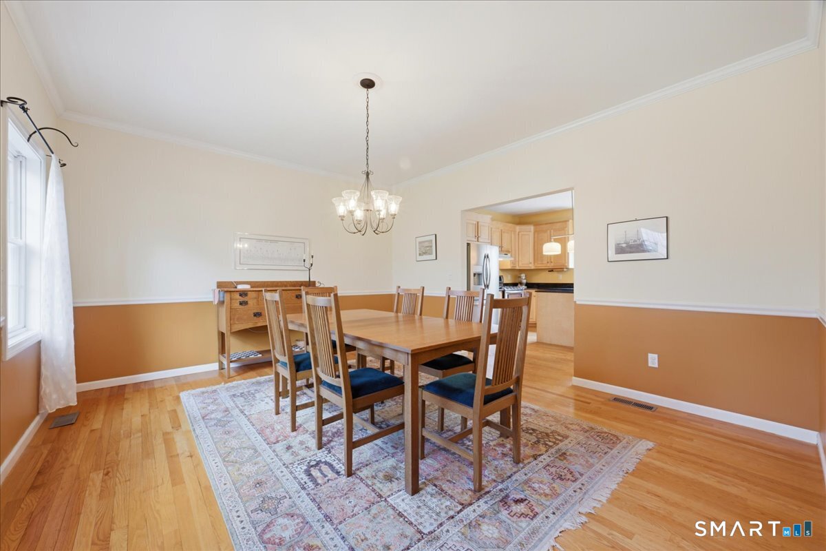 99 Sleepy Hollow Road East Lyme CT 06357