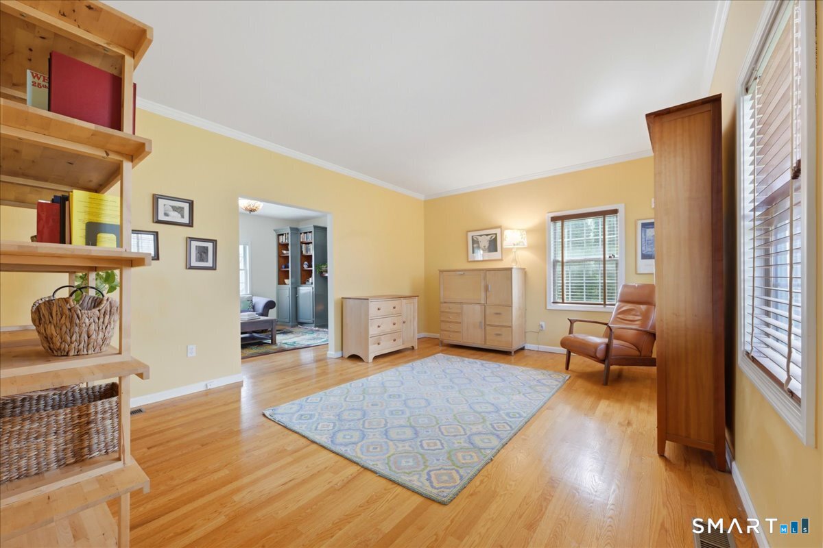 99 Sleepy Hollow Road East Lyme CT 06357