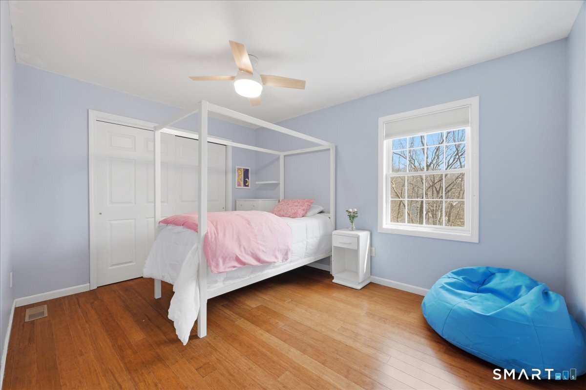 99 Sleepy Hollow Road East Lyme CT 06357