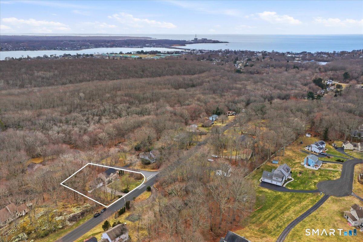 99 Sleepy Hollow Road East Lyme CT 06357