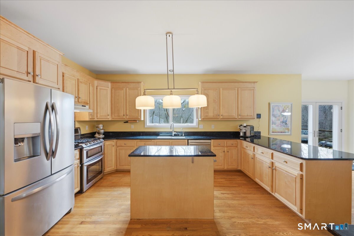 99 Sleepy Hollow Road East Lyme CT 06357