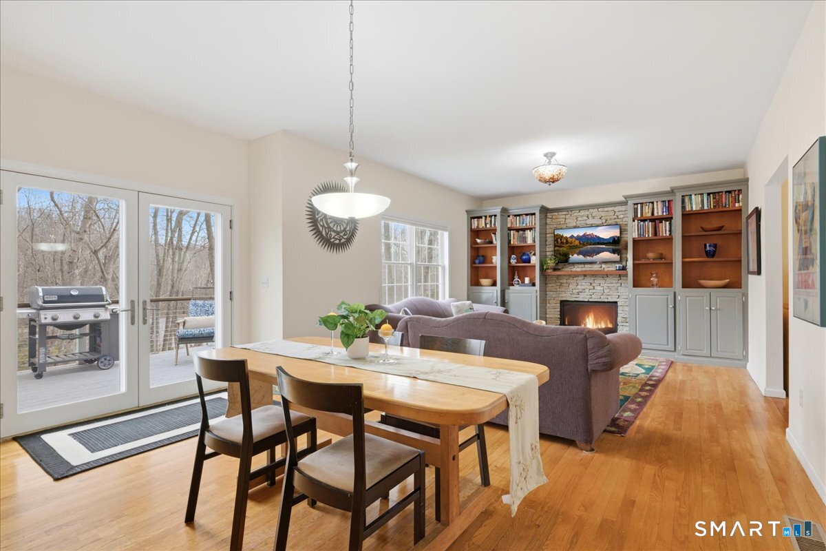 99 Sleepy Hollow Road East Lyme CT 06357