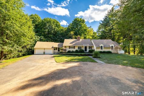 49 Apple Hill Road West Hartford CT 06117