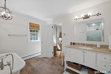 49 Apple Hill Road West Hartford CT 06117