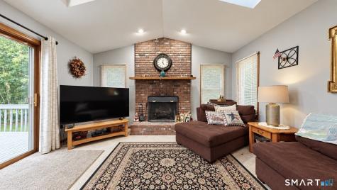 17 Pier Court Milford CT 06460