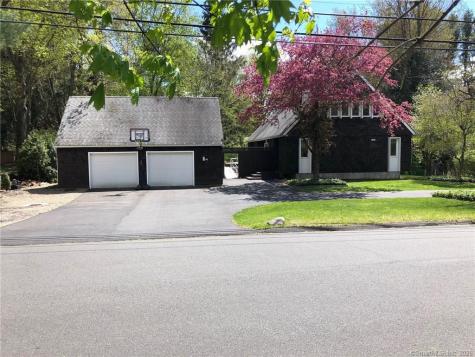 121 Plank Hill Road Simsbury CT 06070