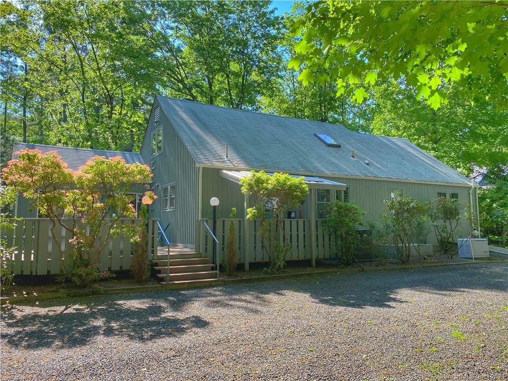 164 Newtown Turnpike Westport CT 06880