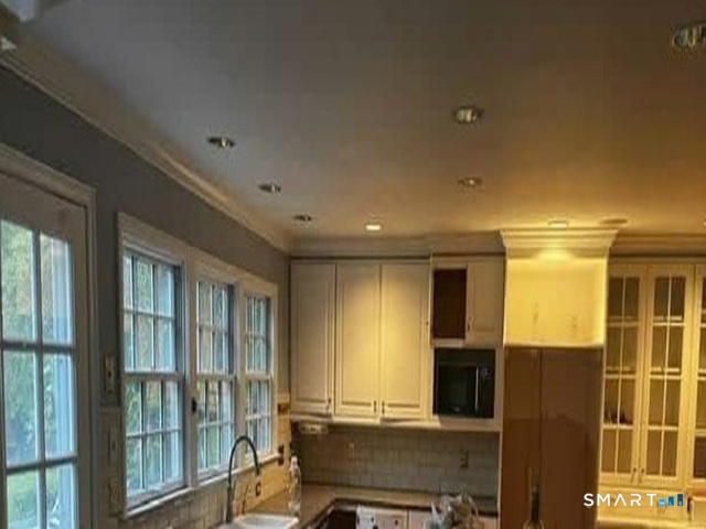 49 Pilgrim Road West Hartford CT 06117