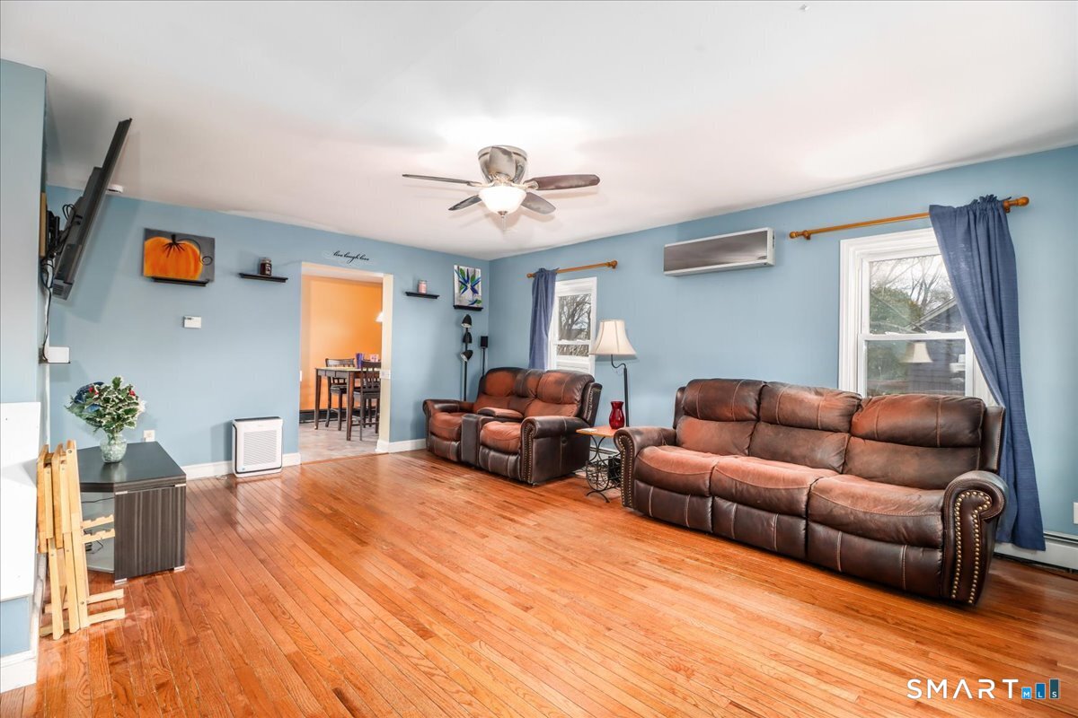 2 Reeds Lane Stratford CT 06614