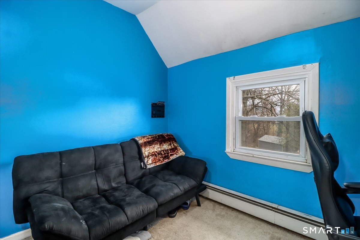 2 Reeds Lane Stratford CT 06614