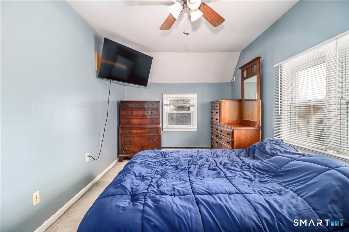 2 Reeds Lane Stratford CT 06614