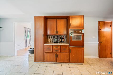 154 Parklawn Drive Waterbury CT 06708