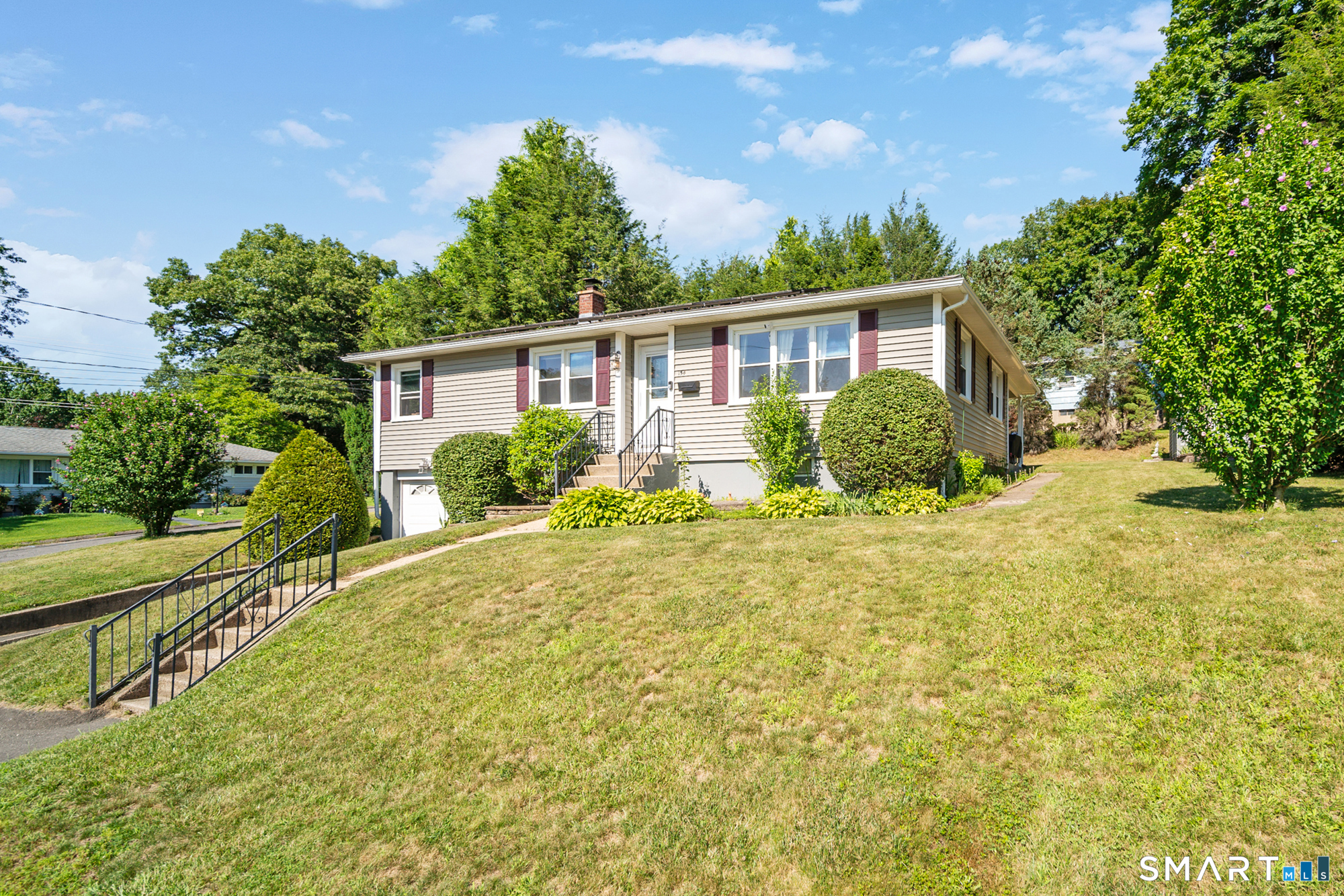 154 Parklawn Drive Waterbury CT 06708