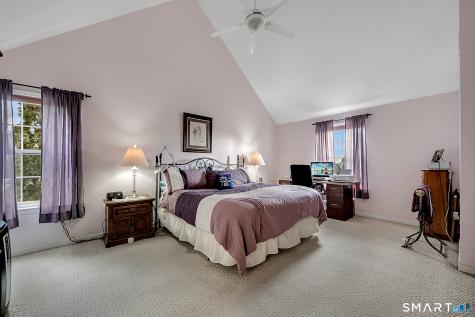 22 Commodore Hull Drive Derby CT 06418