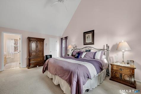 22 Commodore Hull Drive Derby CT 06418