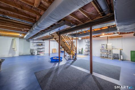 22 Commodore Hull Drive Derby CT 06418