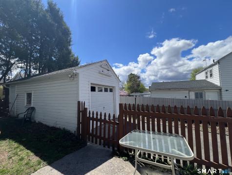 1683 Baldwin Street Waterbury CT 06706