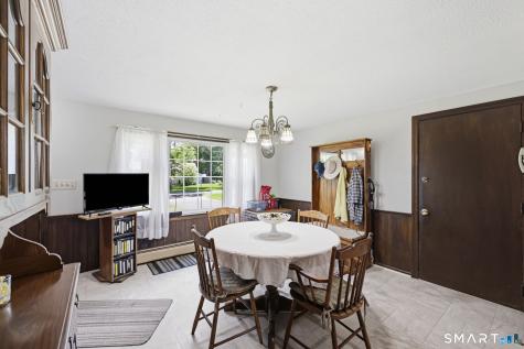 142 Jackson Drive Suffield CT 06093