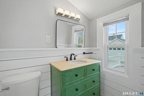 38 Beecher Place New Haven CT 06512