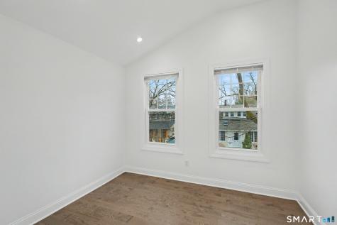 38 Beecher Place New Haven CT 06512