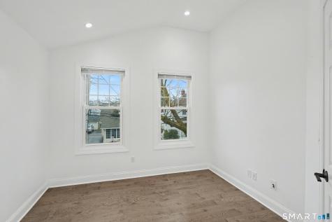 38 Beecher Place New Haven CT 06512