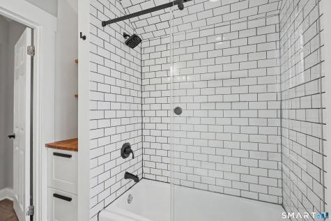 38 Beecher Place New Haven CT 06512