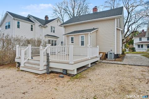 38 Beecher Place New Haven CT 06512